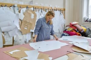 benefits of working with a clothing manufacturer